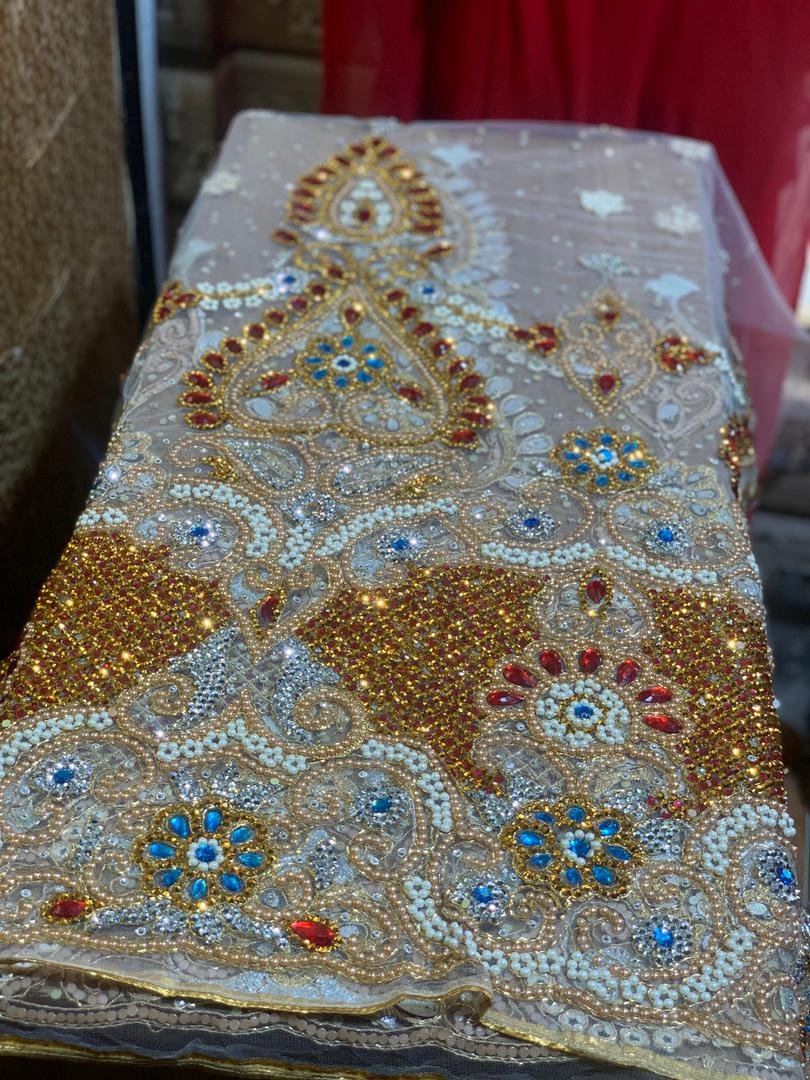 WHITE LUXURY GEORGE FABRIC - Image 2