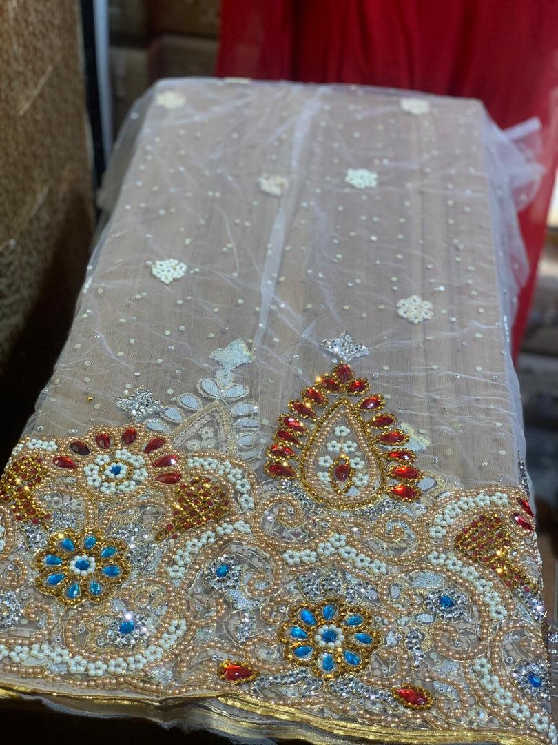 WHITE LUXURY GEORGE FABRIC - Image 4