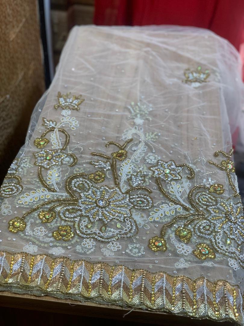 LUXURY WHITE GEORGE - Image 3