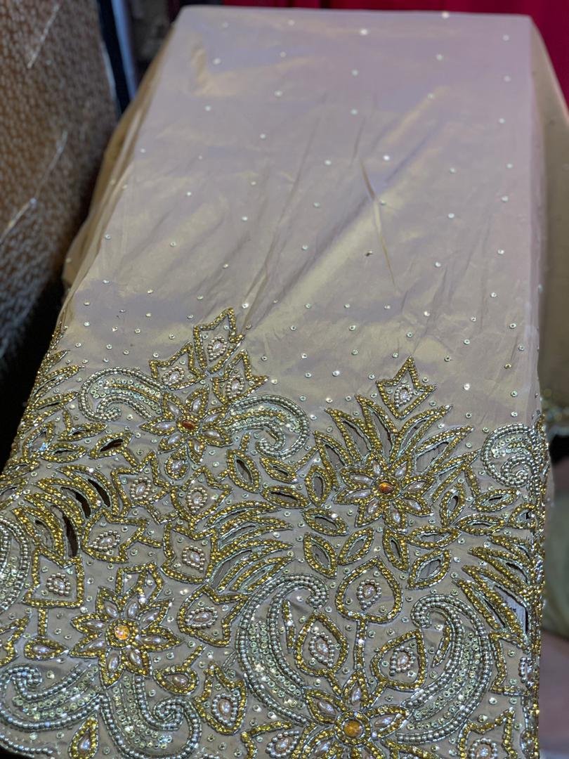 LUXURY GOLD GEORGE - Image 3