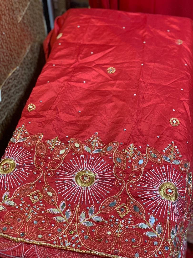 LUXURY RED GEORGE - Image 2