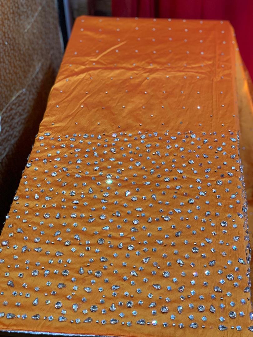 ORANGE CRYSTAL GEORGE - Image 3