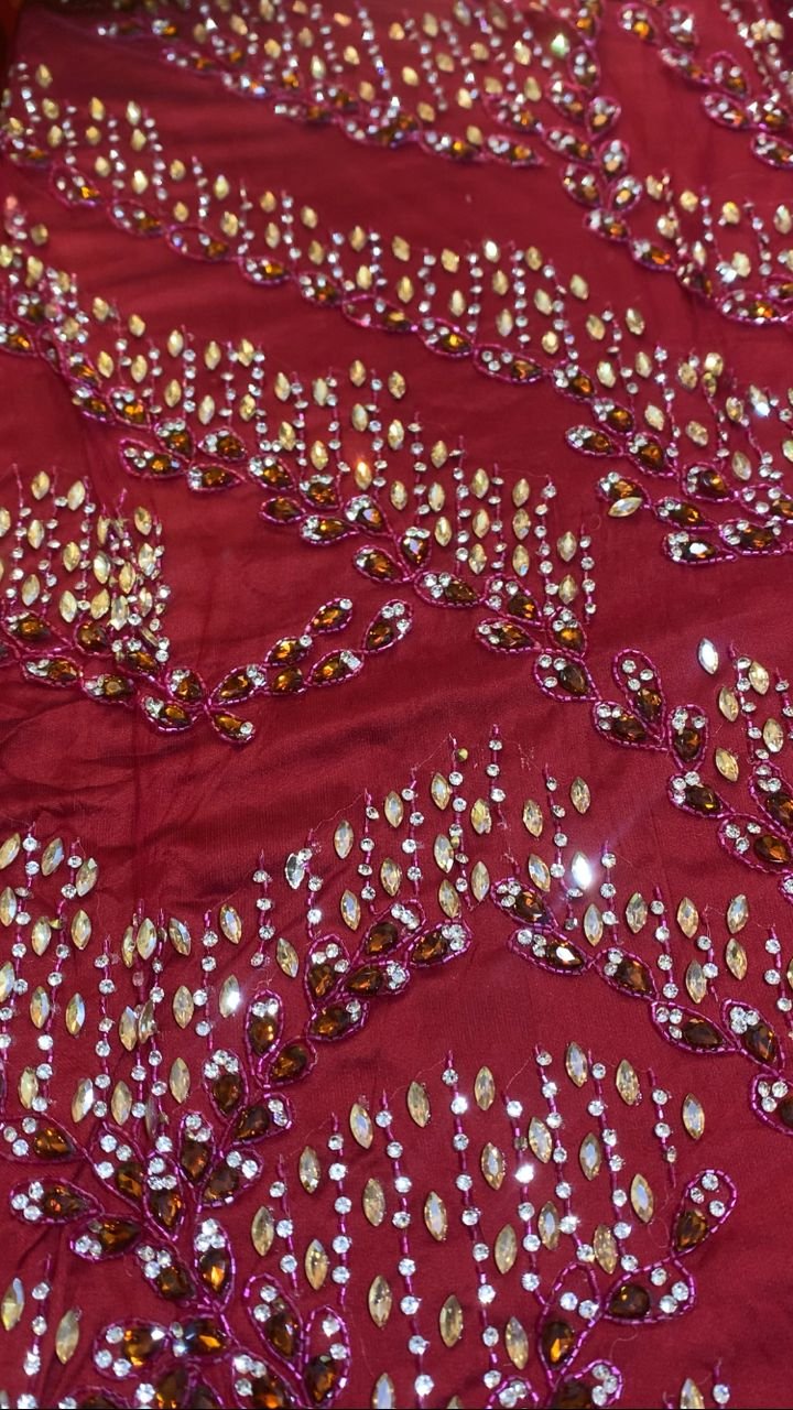 LUXURY RED CRYSTAL GEORGE - Image 5