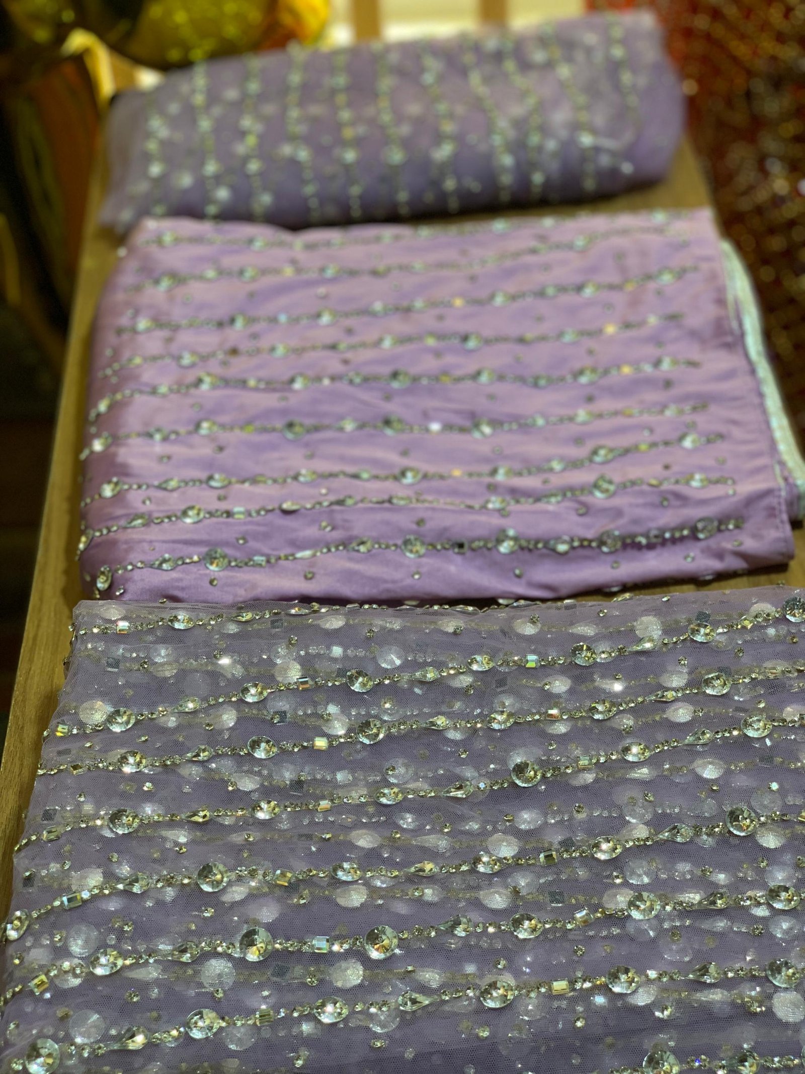 LUXURY LILAC CRYSTAL GEORGE