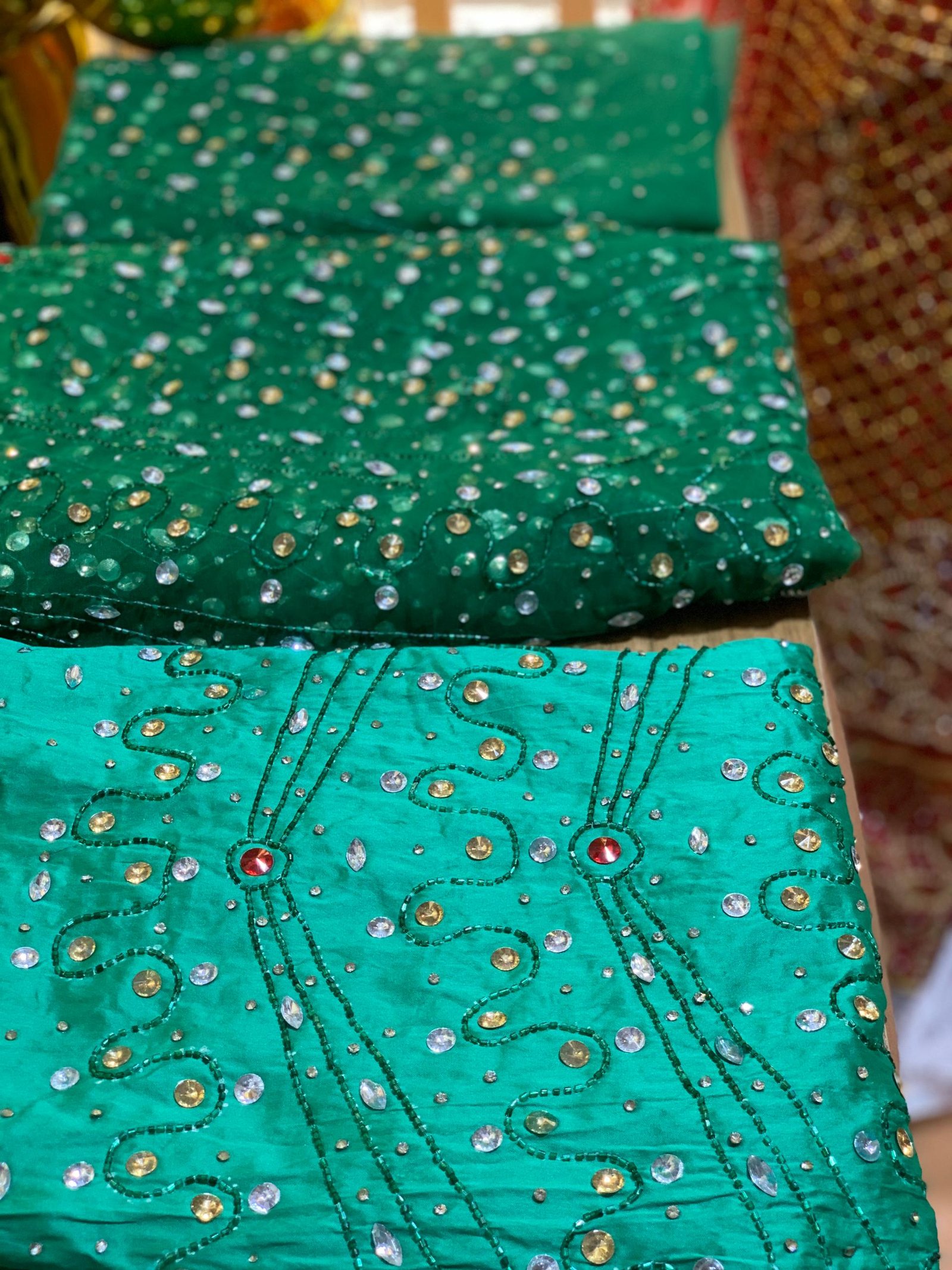 LUXURY GREEN CRYSTAL GEORGE