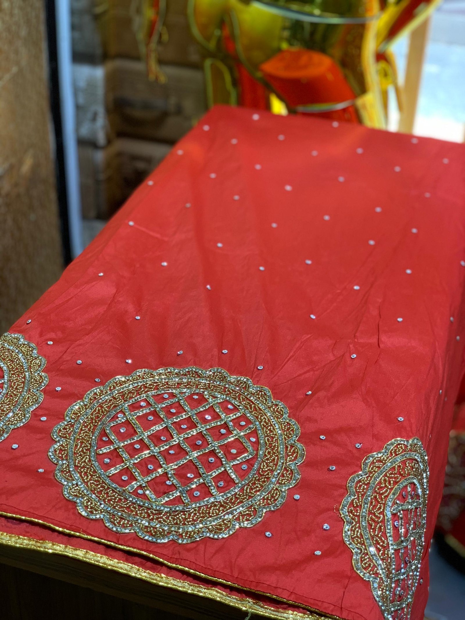 LUXURY RED GEORGE - Image 2