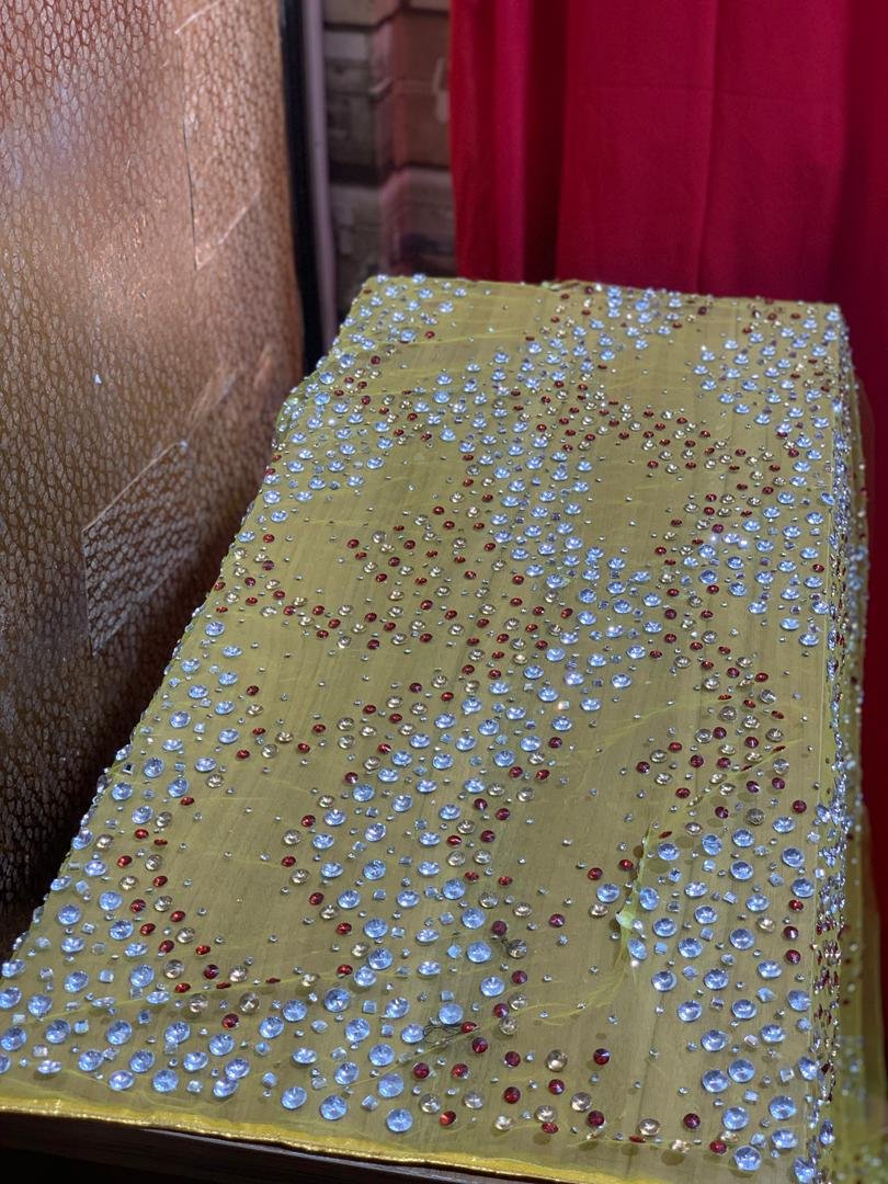 LUXURY 3 IN 1 YELLOW CRYSTAL - Image 4